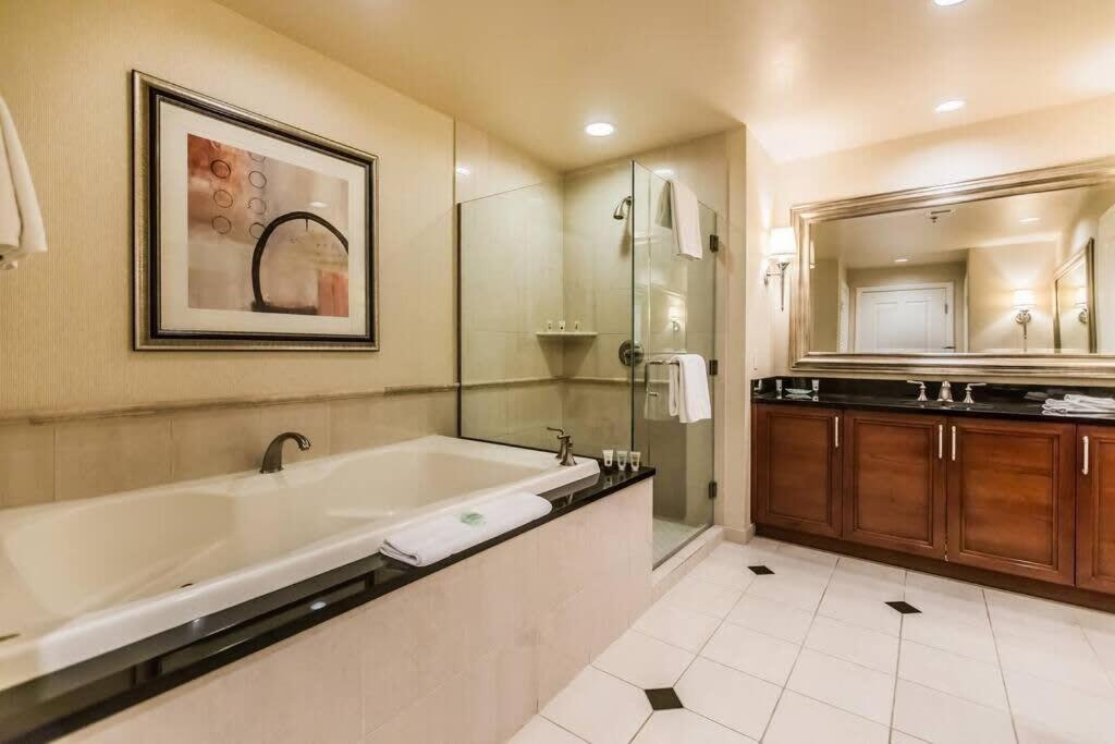 Mgm Balcony 12821 Villa Las Vegas Exterior photo