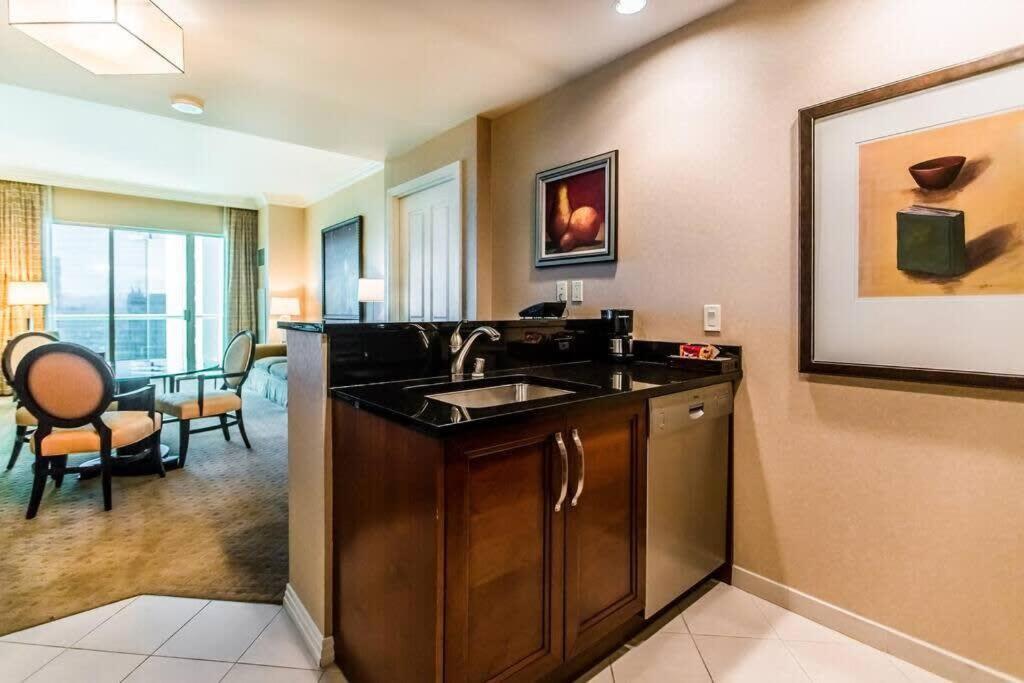 Mgm Balcony 12821 Villa Las Vegas Exterior photo