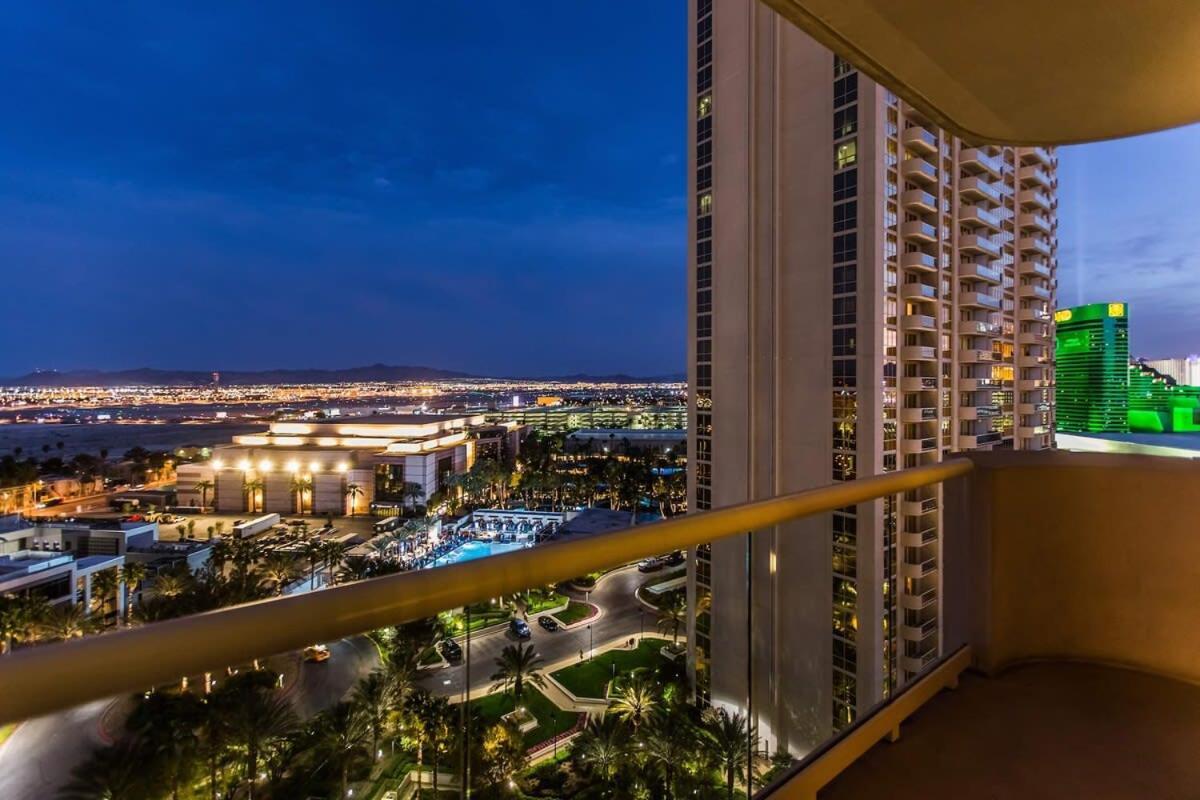Mgm Balcony 12821 Villa Las Vegas Exterior photo